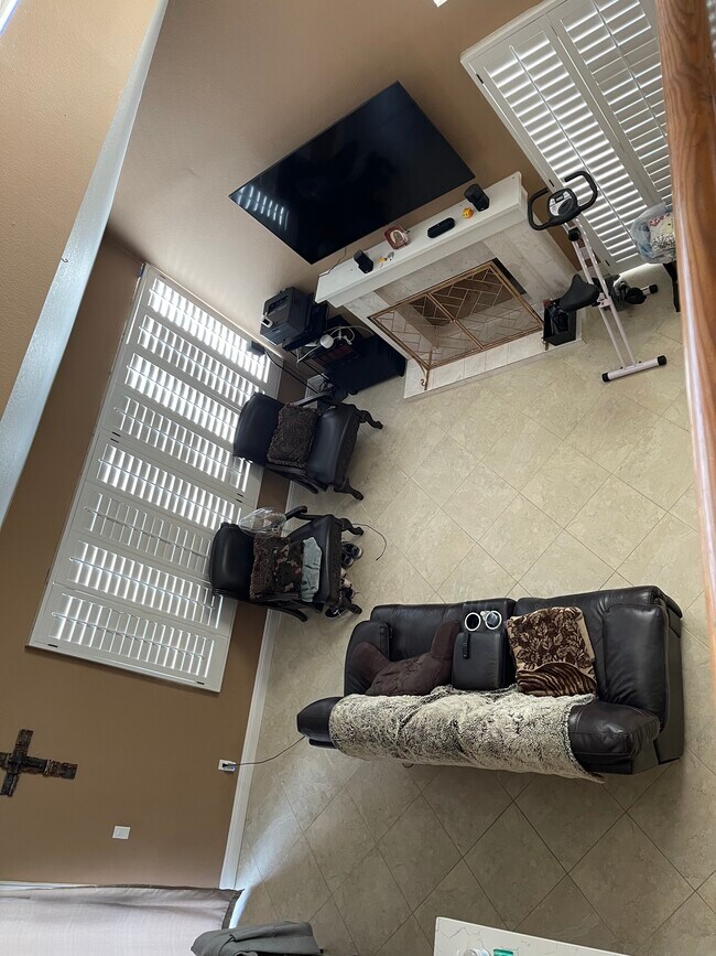 Building Photo - 4305 Ironwood Dr
