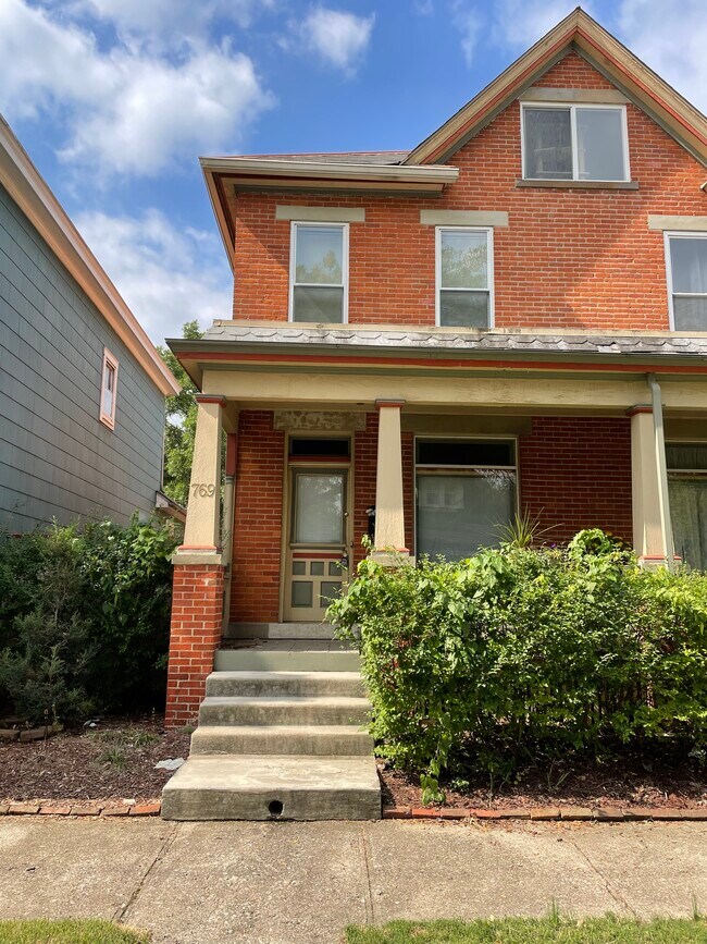 Building Photo - 769 Wager St