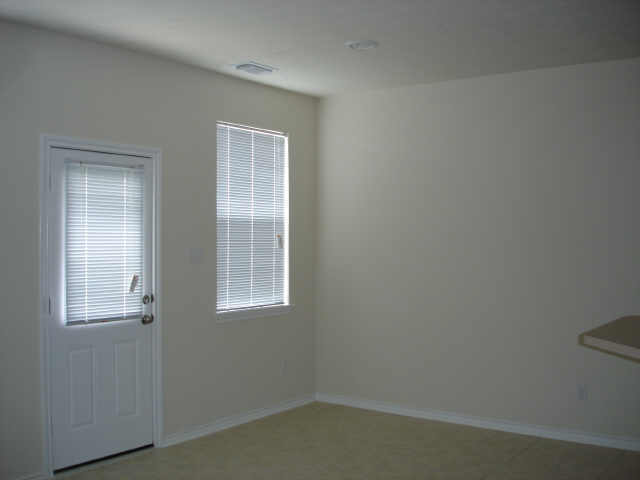 Building Photo - 16215 Greenport Ln