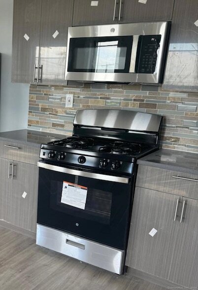 Foto principal - 780 Hallett St