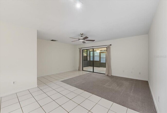 Foto del edificio - 2328 Inagua Way
