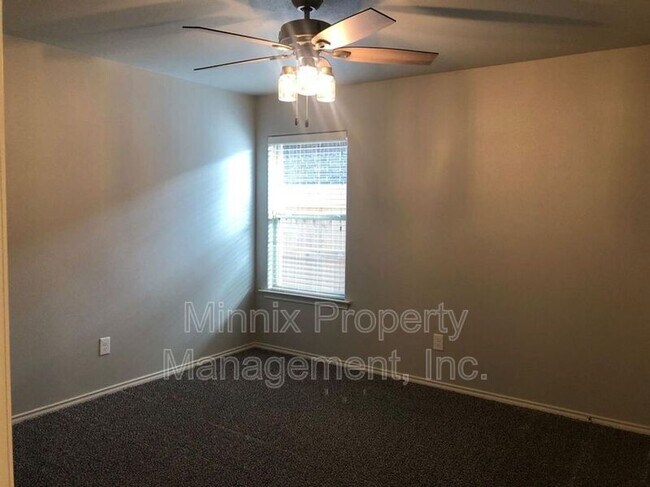 Foto del edificio - 5714 120th St