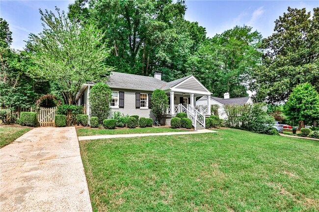 Building Photo - 1558 Steele Dr NW