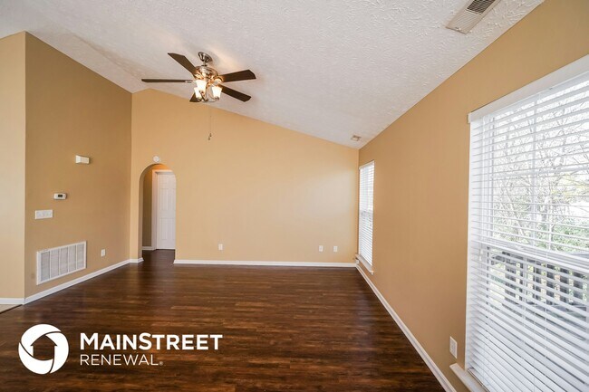 Foto del edificio - 7813 Bridlewood Pl