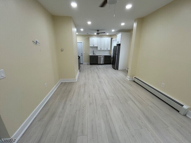 Foto del edificio - 15 N 14th St