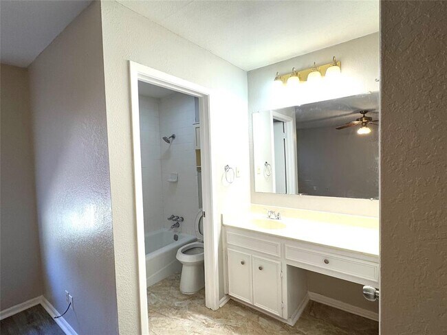 Foto del edificio - 3419 Lonesome Trail