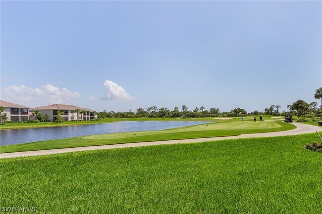Foto del edificio - 14040 Heritage Landing Blvd