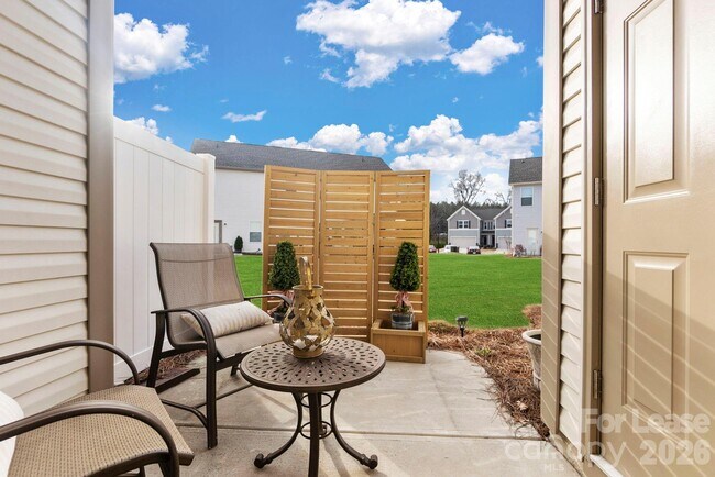 Foto del edificio - 13917 Clayborn St