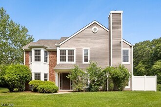 Building Photo - 85 Laurelwood Ct