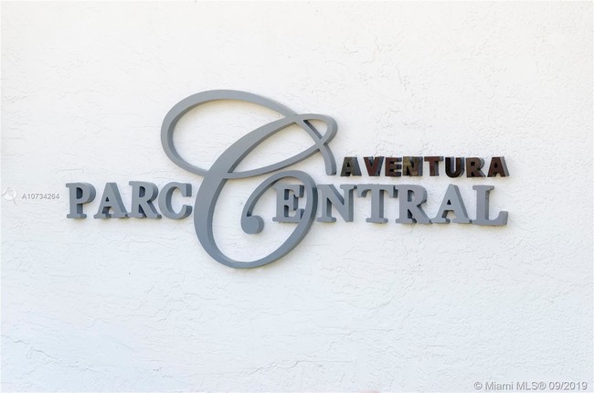 Building Photo - Parc Central South Condominium