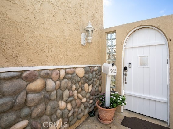 Building Photo - 1903 Alsuna Ln