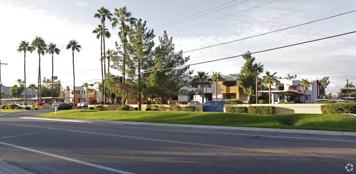 Tempe La Mirage Apartments Apartments in Tempe, AZ