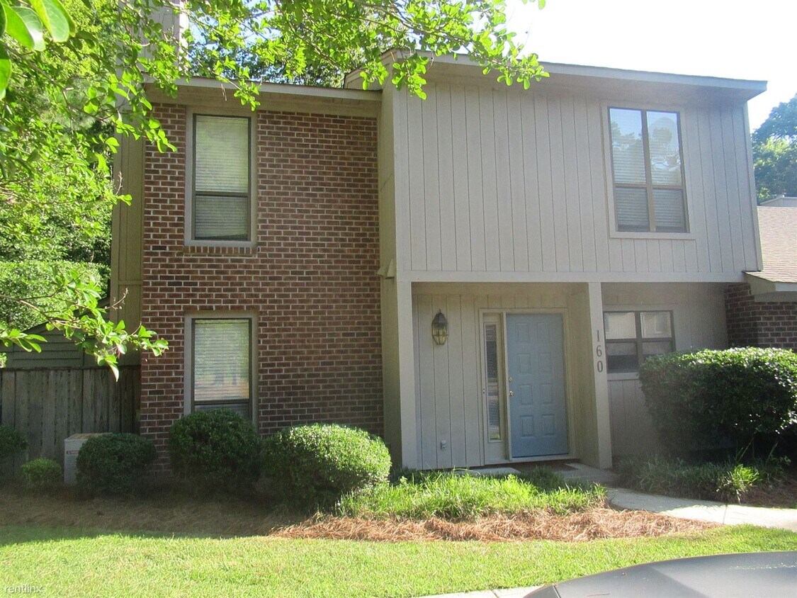 Primary Photo - 2 br, 2.5 bath Townhome - Tree Tops Townhouse