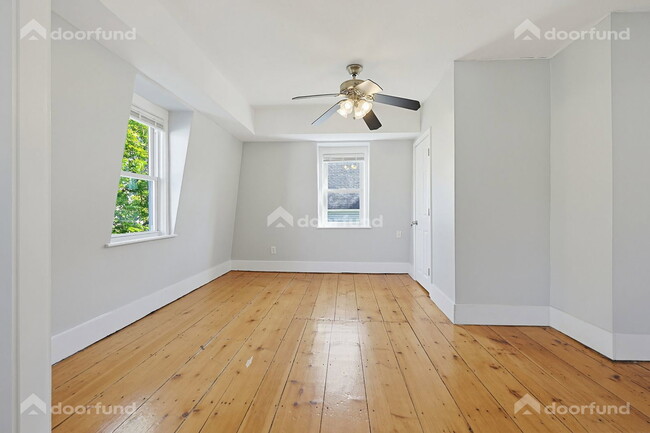 Building Photo - 17 Wachusett St