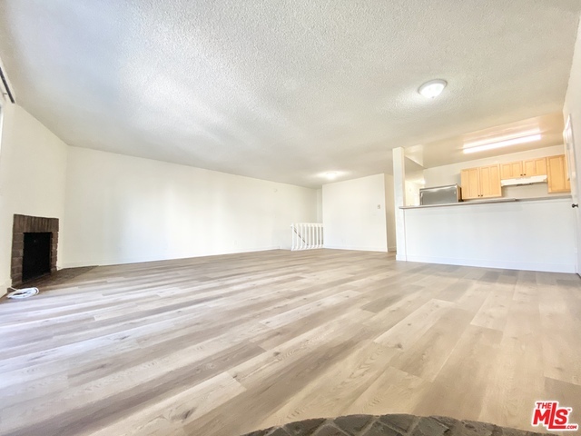 Building Photo - 3411 Strongs Dr