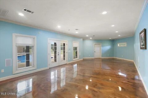 Foto del edificio - 12023 Springridge Rd