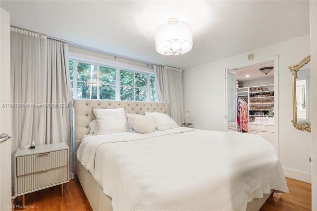 Foto del edificio - 833 Alberca St