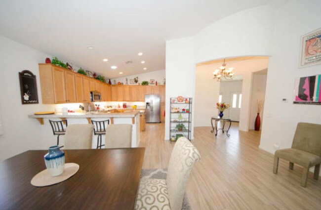 Foto del edificio - 80336 Green Hills Dr