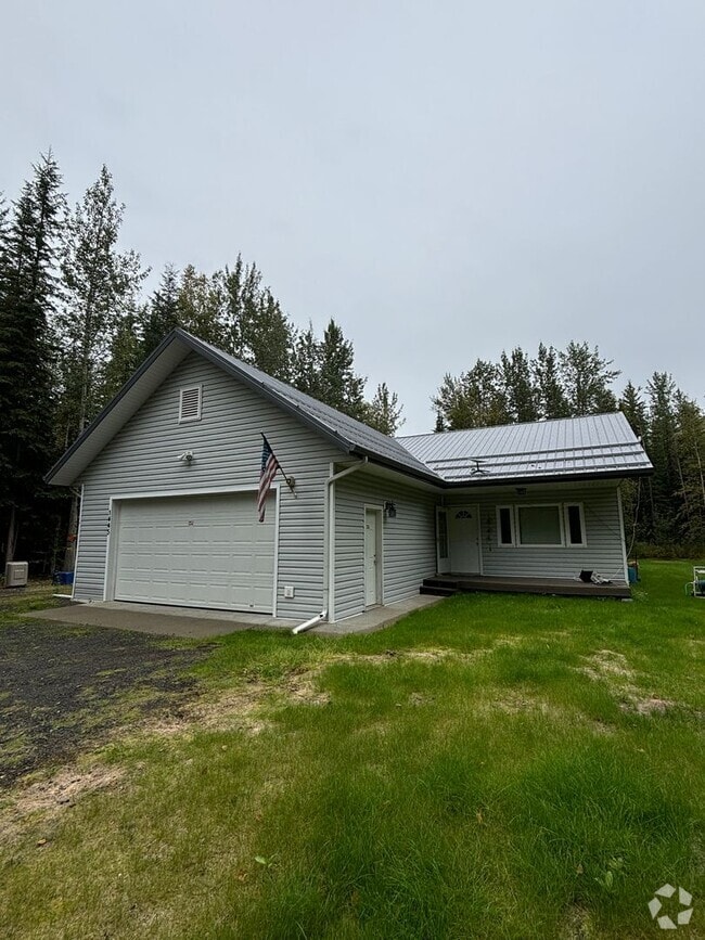 Building Photo - 1445 Itta Dr