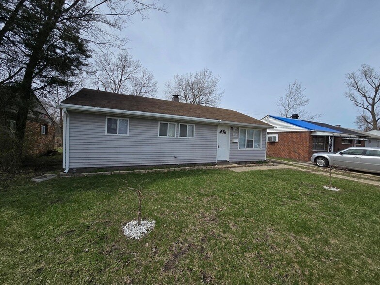 Foto principal - 2228 Wisconsin St