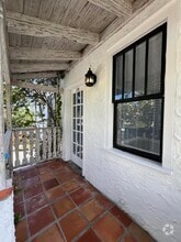 Building Photo - 318 S J St