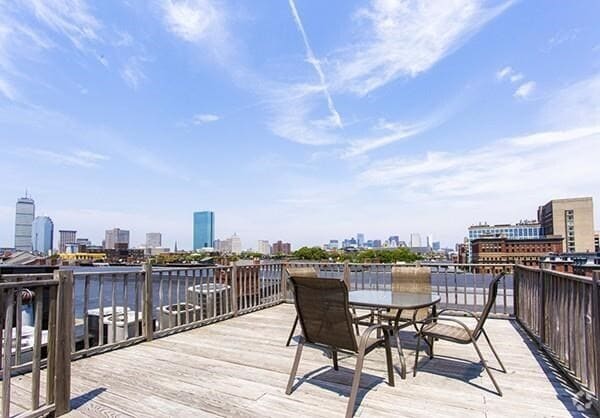 Building Photo - 705 Massachusetts Ave