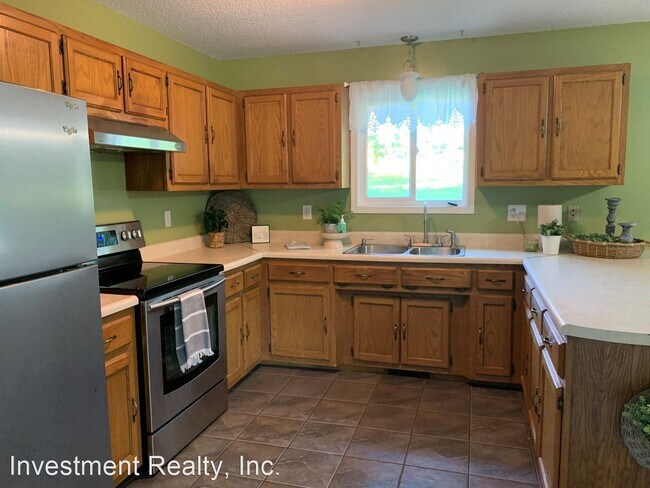 Foto del edificio - 3 br, 2 bath House - 102 Redbud Circle