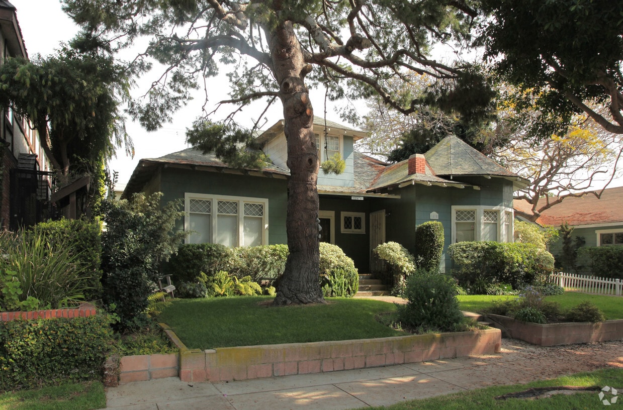 Primary Photo - 1815 10th St