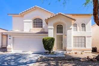 Building Photo - 8724 Honey Vine Ave