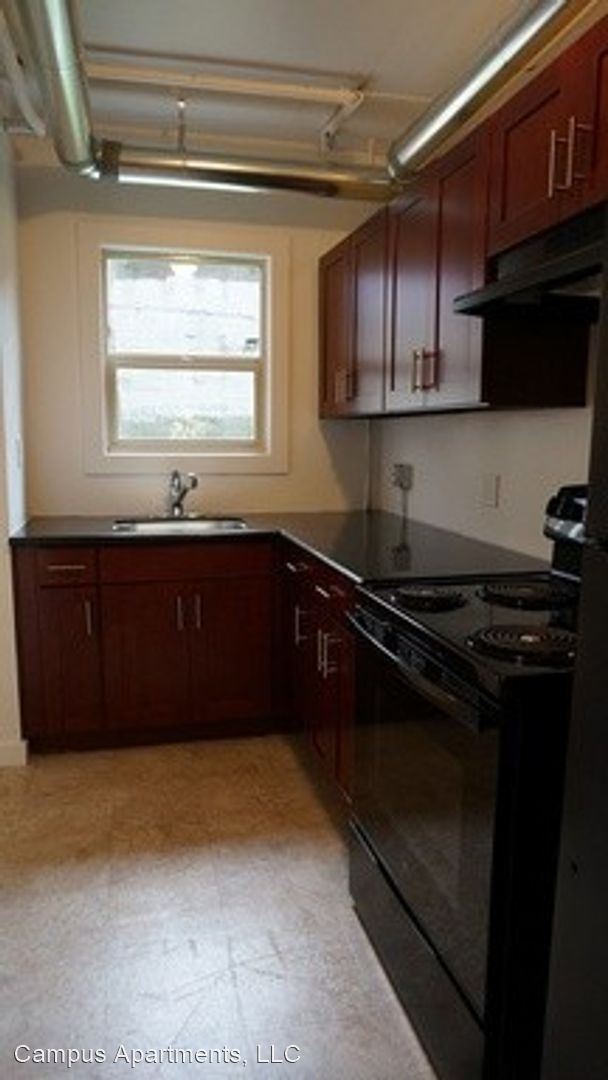 Building Photo - 4210 Brooklyn Ave NE