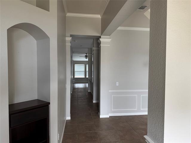 Building Photo - 10808 Pineview Ln