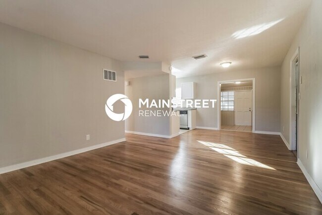 Foto del edificio - 4 Bedroom Pet-Friendly Home in Orlando, FL...