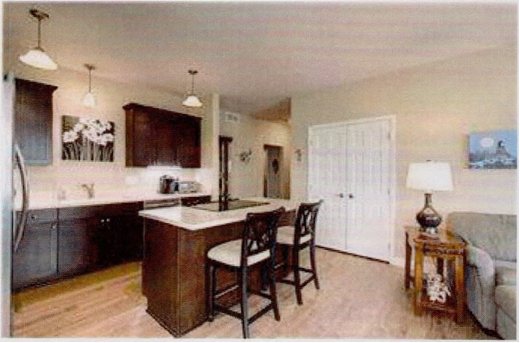Kitchen - 101 Saint Olaf Ave