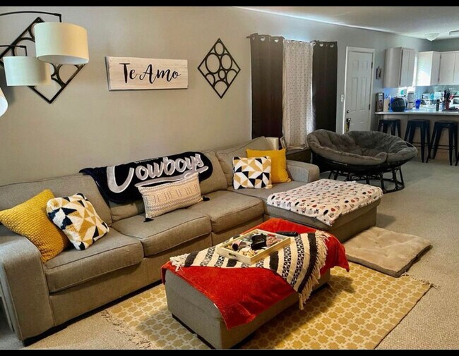 Foto del edificio - 2751 Bay Club Dr