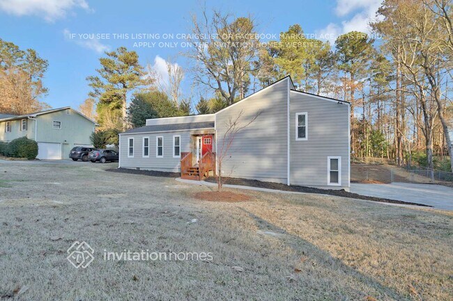 Building Photo - 3340 Hunters Lodge Rd