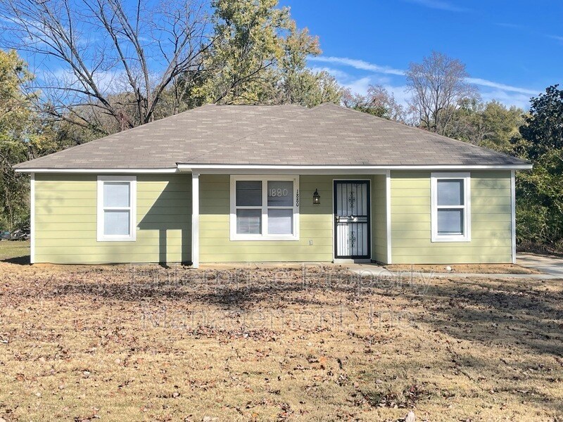 Foto principal - 1880 Pinedale Ave