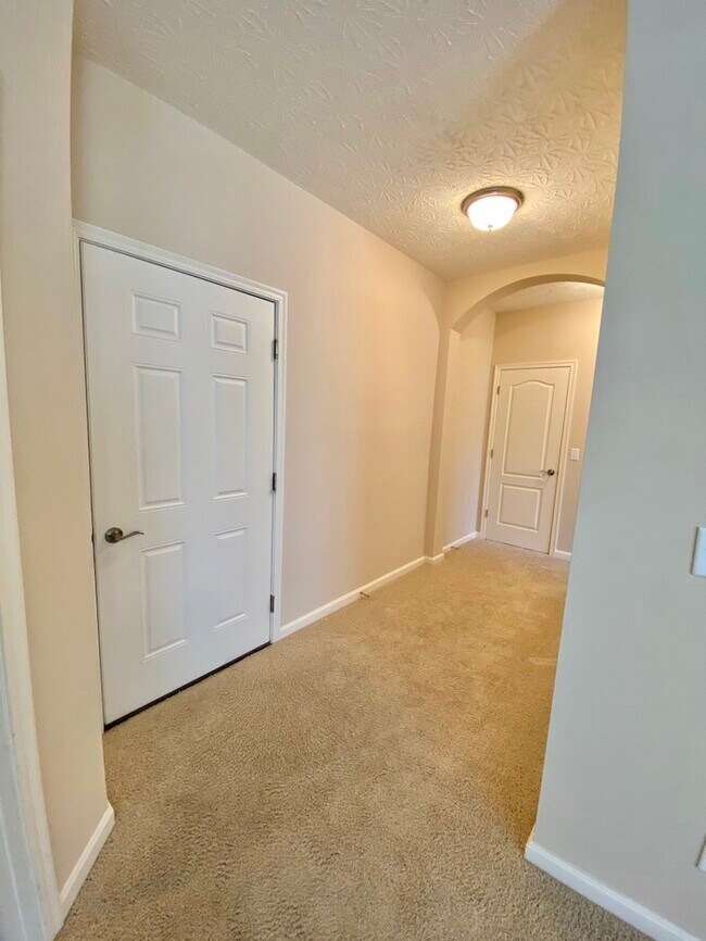 Foto del edificio - Well Maintained Union Condo with Lots of N...