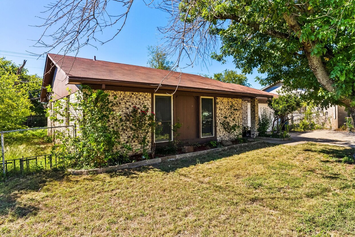 1404 Edgefield St, Killeen, TX 76549 House Rental in Killeen, TX