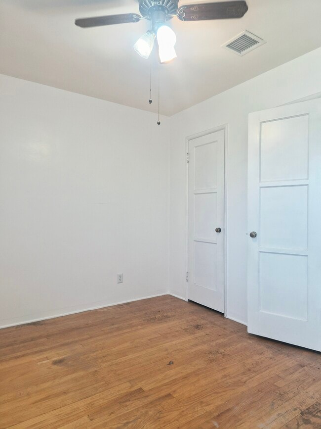 Foto del edificio - 3171 N Sierra Way