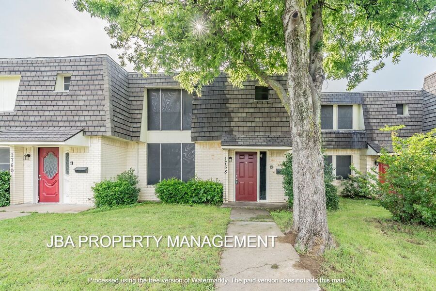 Photo - 1758 Farleigh Ct-