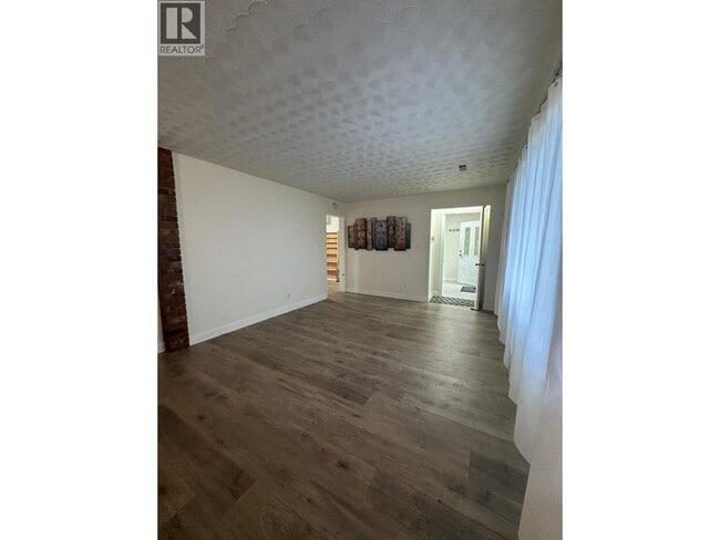 Building Photo - Lower-2185 CASSIAR STREET