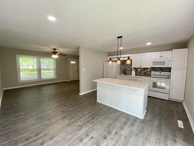 Foto del edificio - 407 Prairie Ln