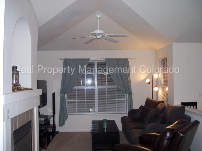 Foto del edificio - 12926 Ironstone Way