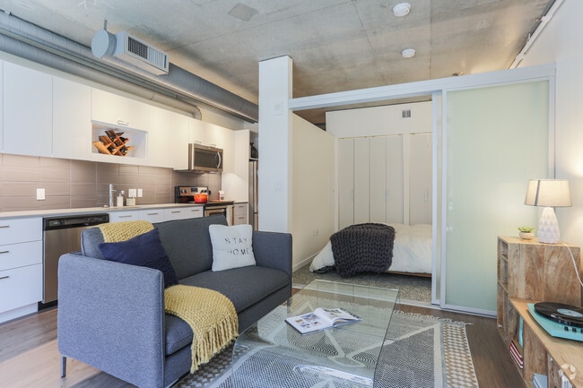 Interior Photo - Heartline