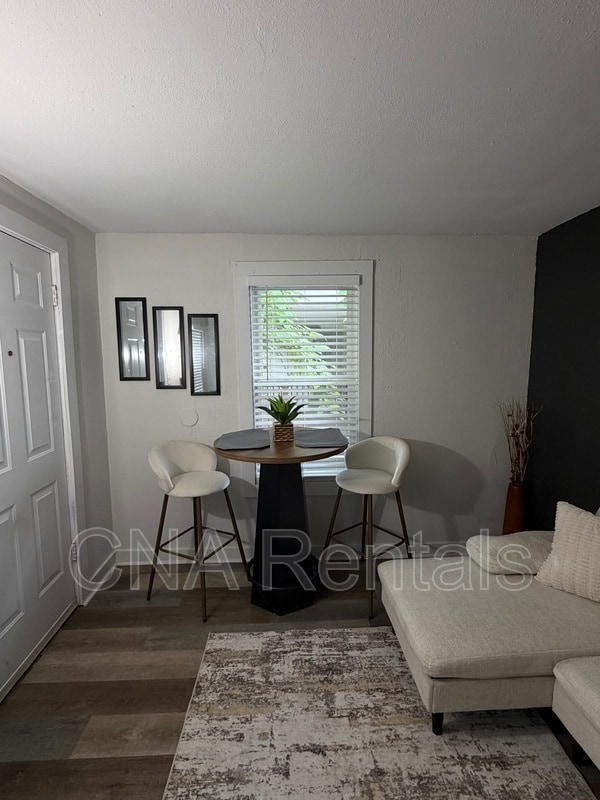 Foto del edificio - 539 Paines Ave NW