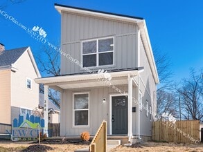 Building Photo - 384 Whitethorne Ave