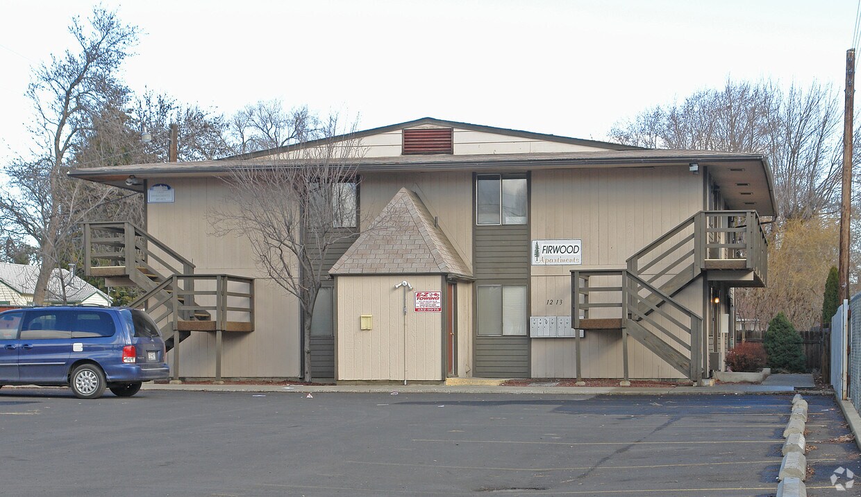 Primary Photo - 1213 S 16th Ave
