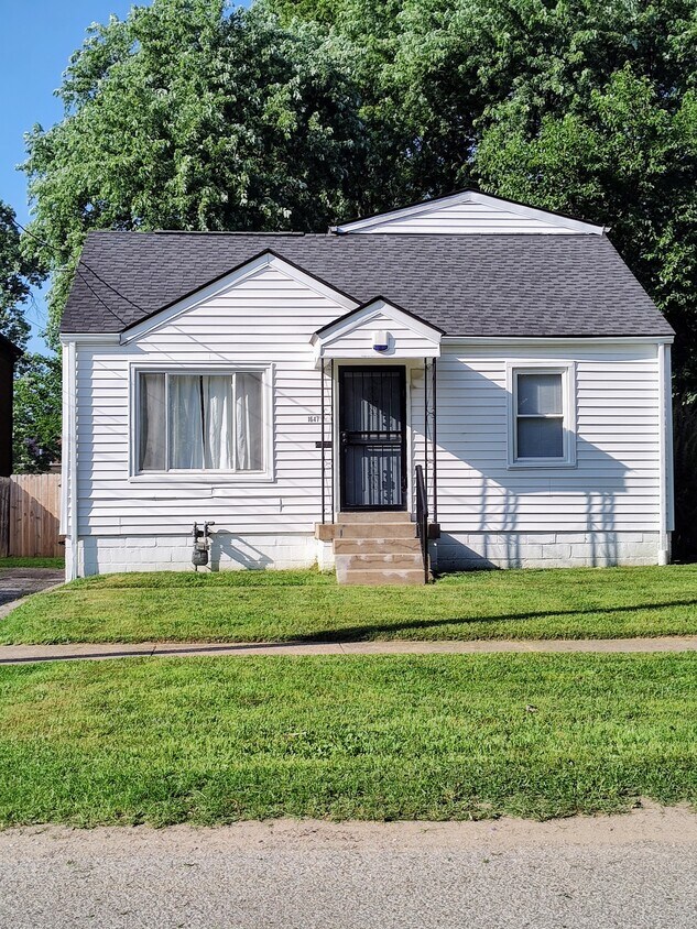 Front of Home - 1647 Phyllis Ave