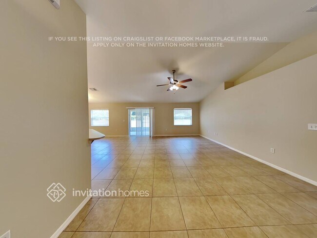 Foto del edificio - 8734 Pebblebrooke Way