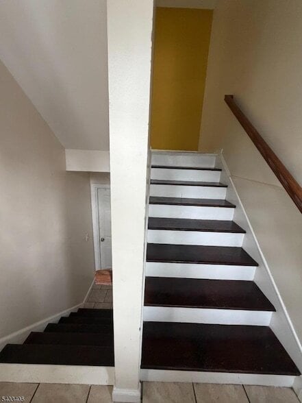 Photo - 110-PT112 Redwood Ave Apartment